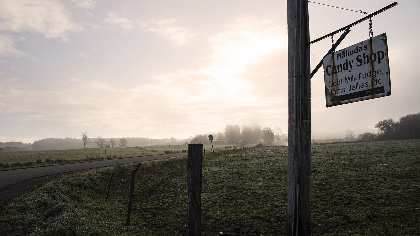 Malinda's Candy Shop sign